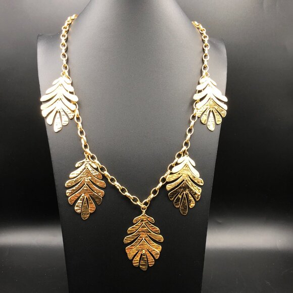 Kate Spade Necklace New Leaf Collection Hammered Gold Tone Statement Chain EUC - Picture 2 of 10
